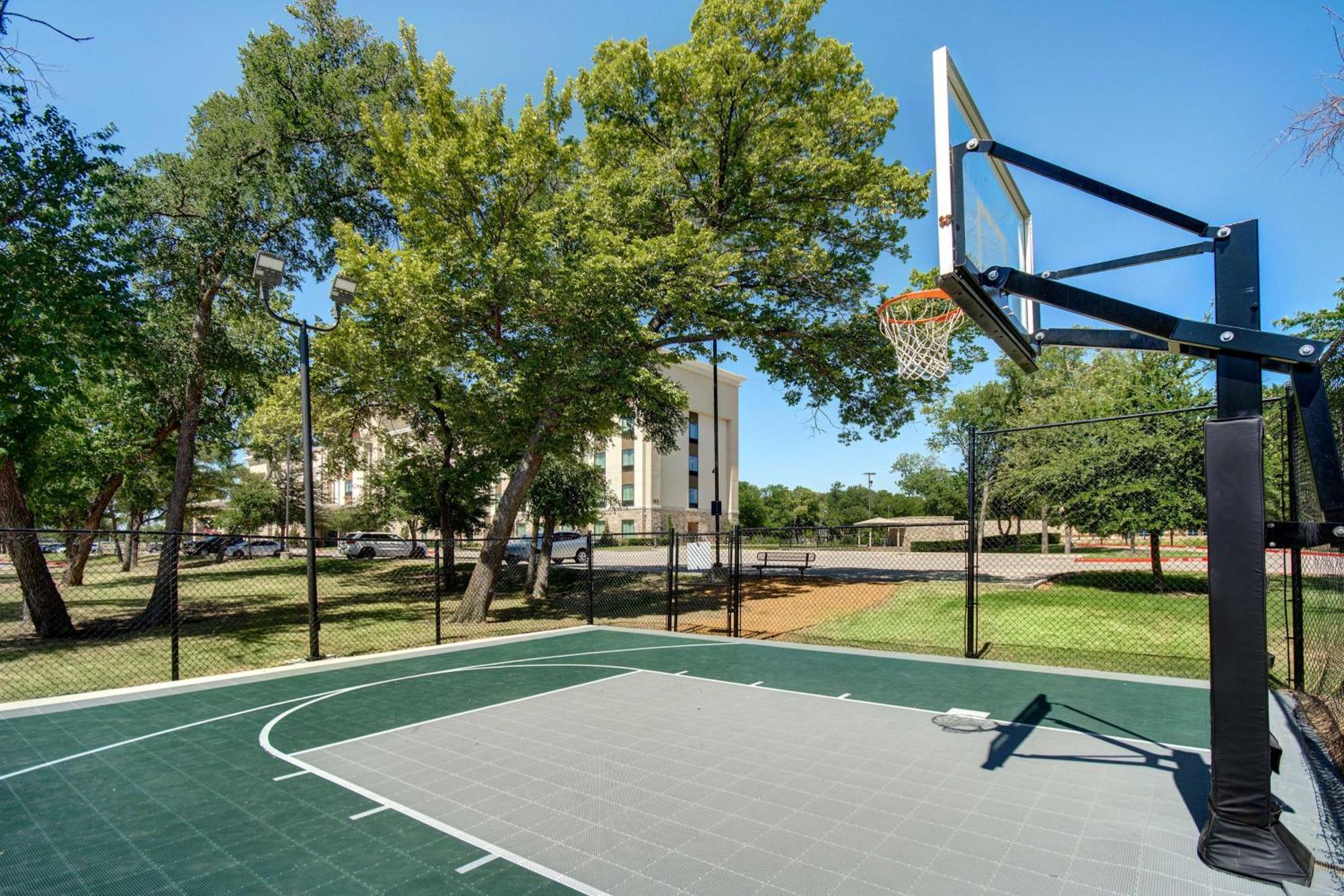 Hampton Inn&Suites Dallas/Plano-East Esterno foto